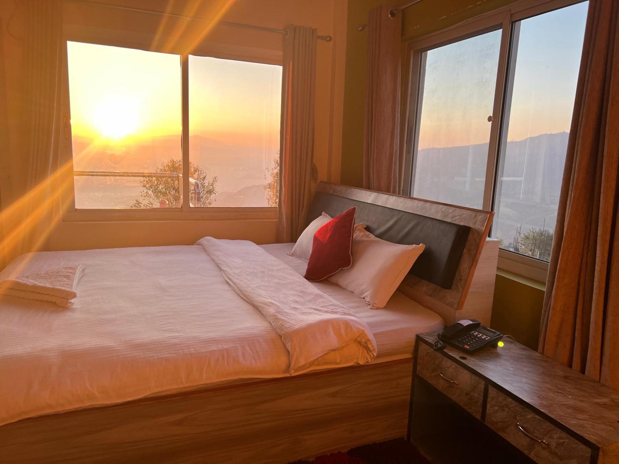 Hotel Village View Nagarkot Zewnętrze zdjęcie
