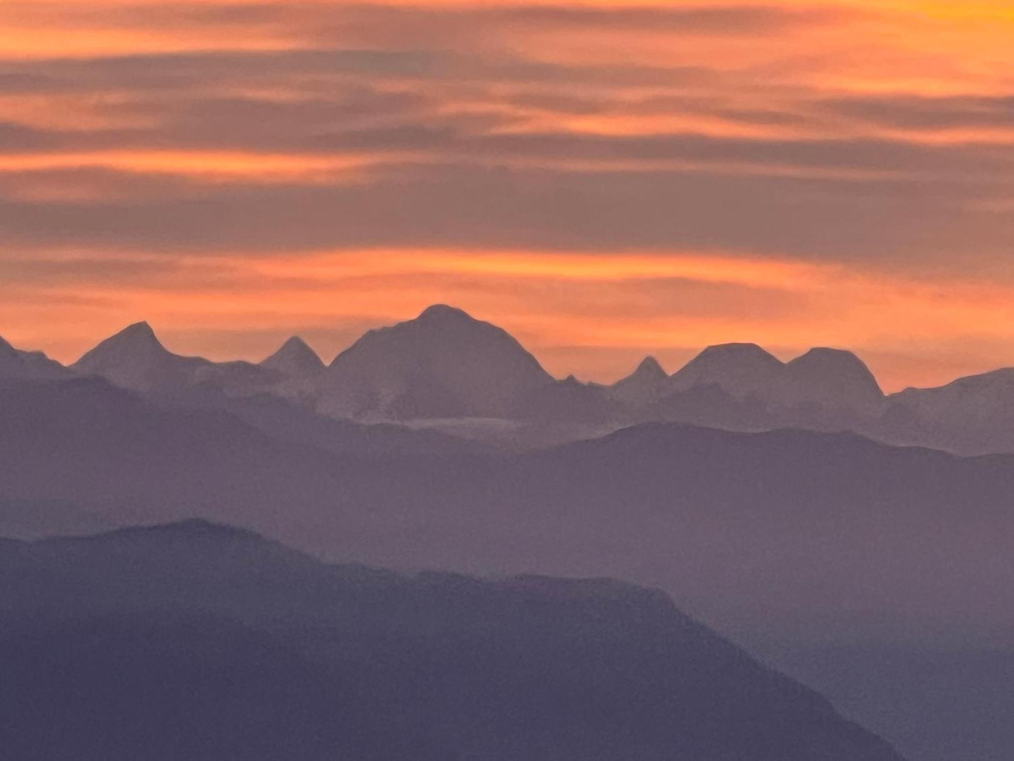 Hotel Village View Nagarkot Zewnętrze zdjęcie